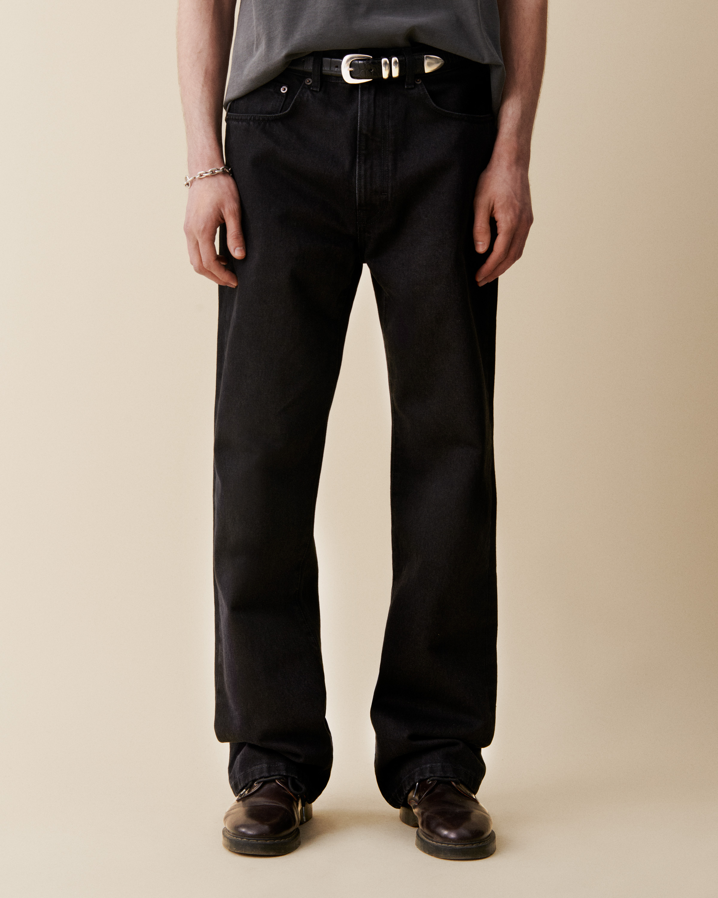 Jeanerica Vm009 Vega In Black