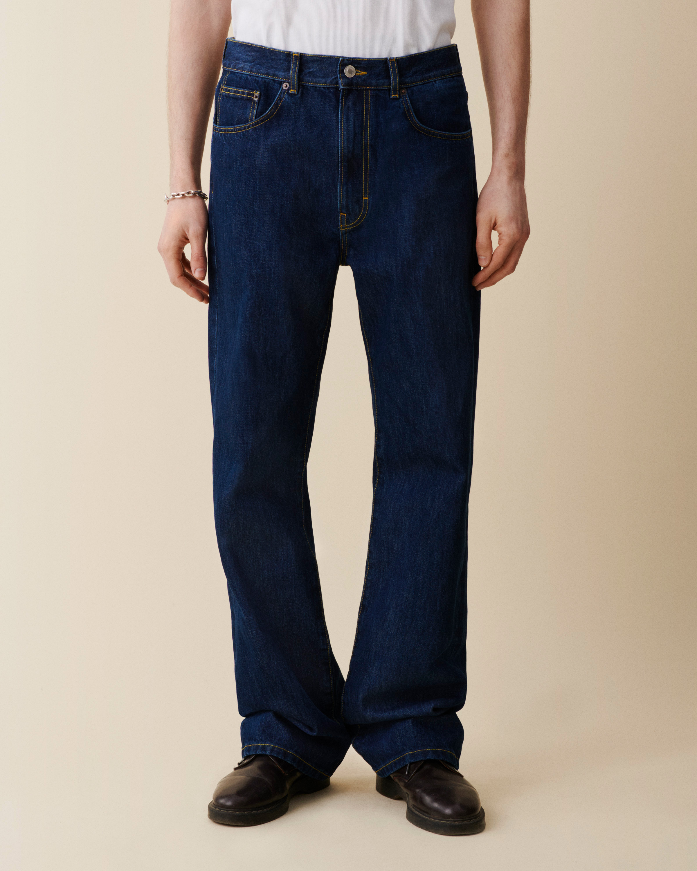 Jeanerica Casual Straight Leg Jeans In Vintage 95 In Blue