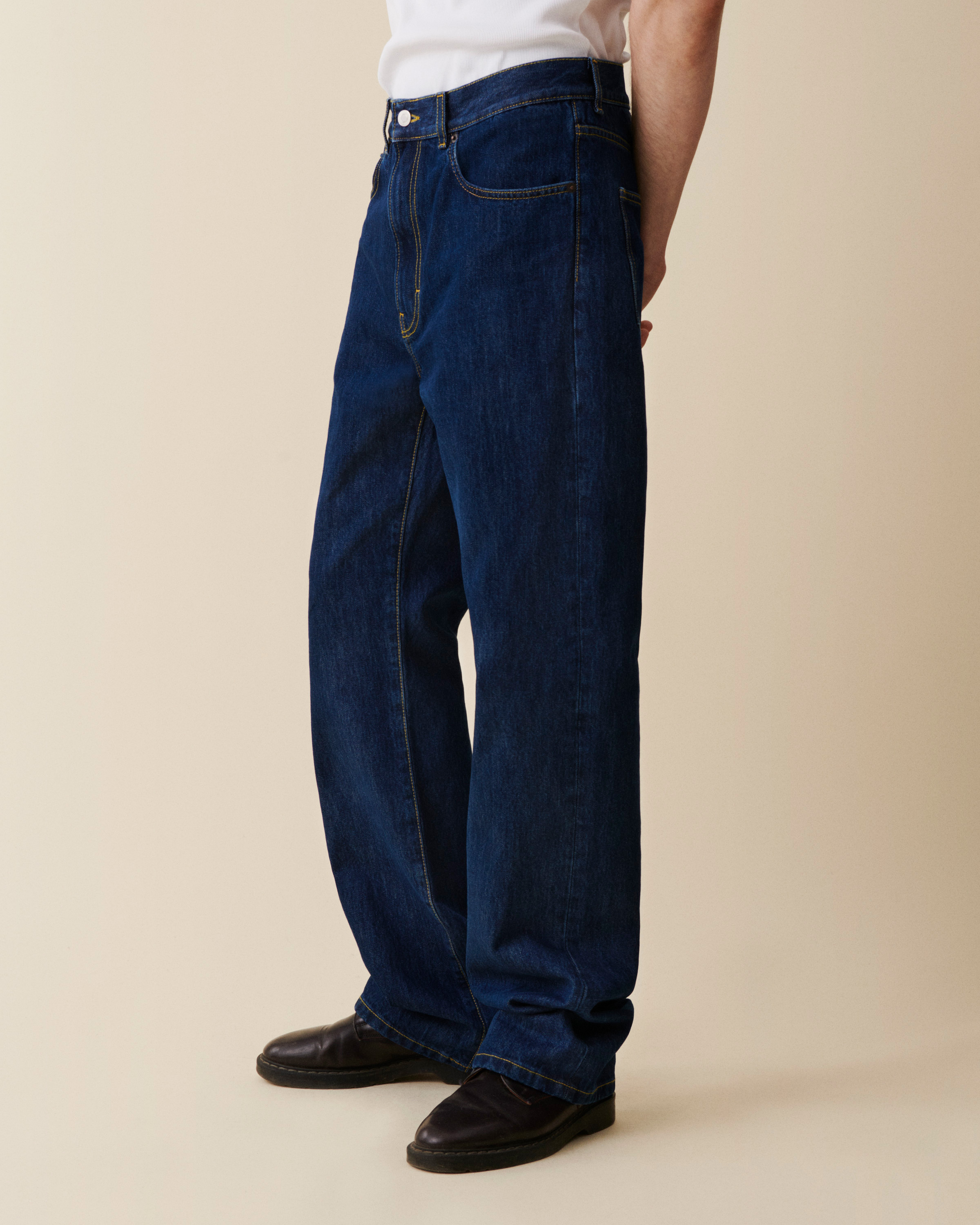 Jeanerica Casual Straight Leg Jeans In Vintage 95 In Blue