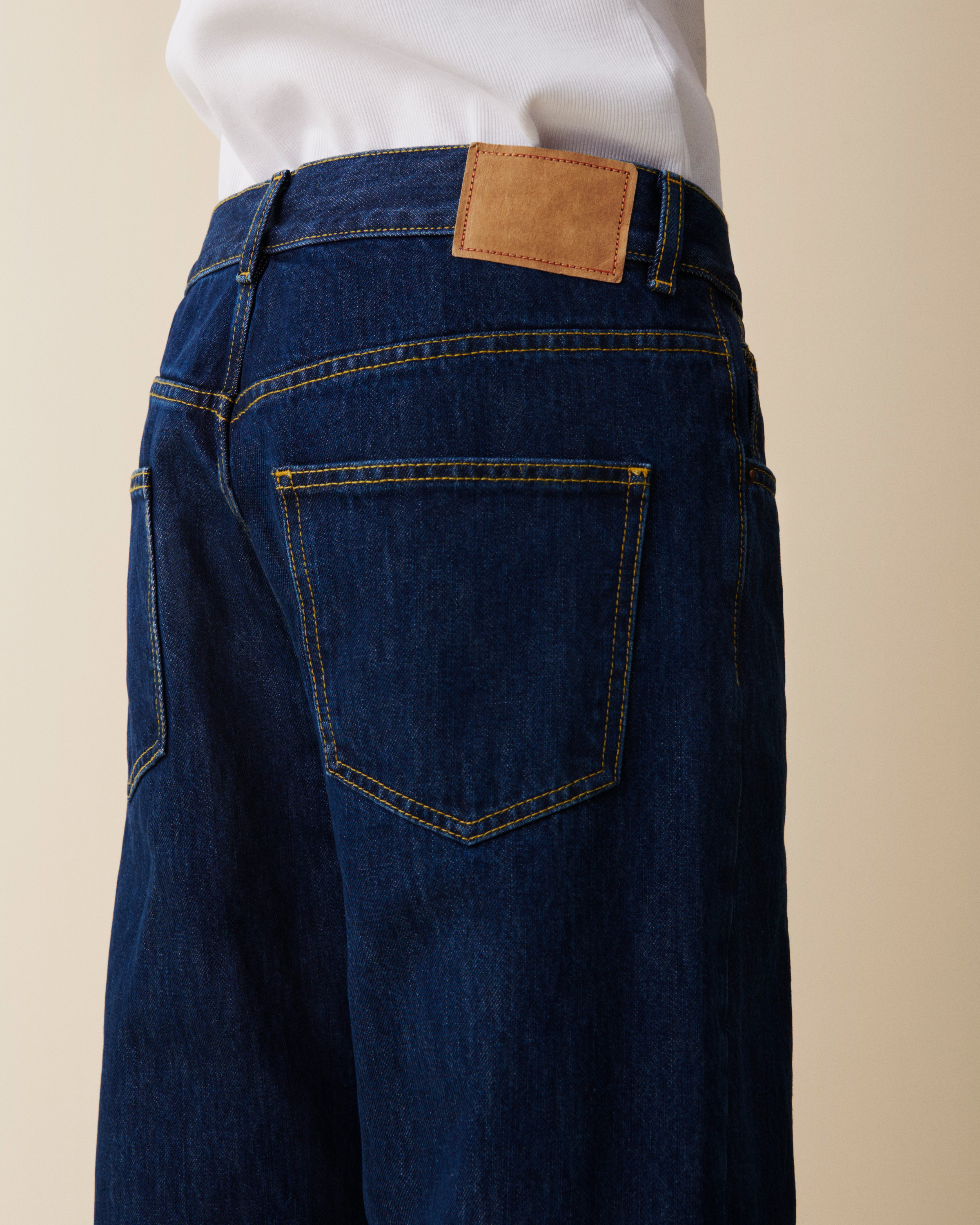 Jeanerica Casual Straight Leg Jeans In Vintage 95 In Blue